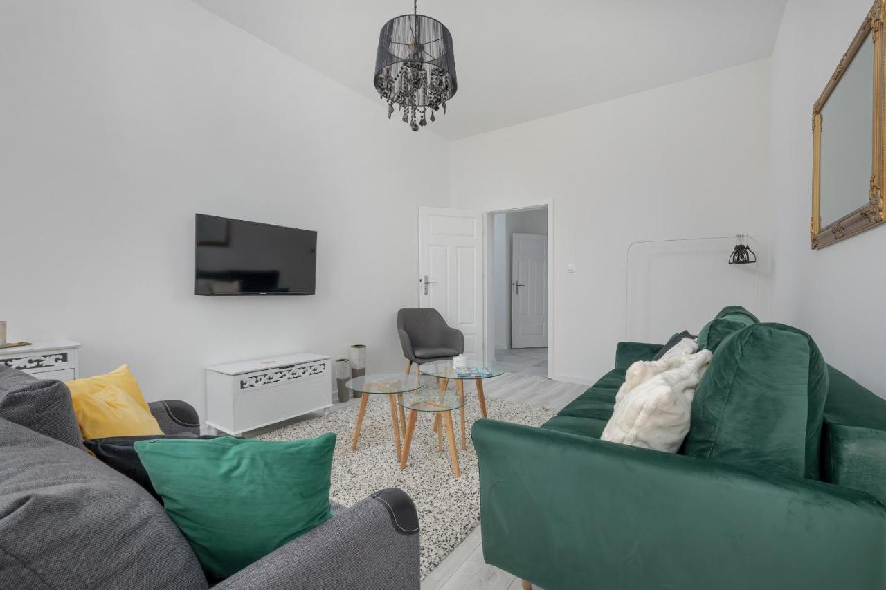 Lägenhet Spacious Grunwaldzka 77 Wrzeszcz By Renters Gdańsk