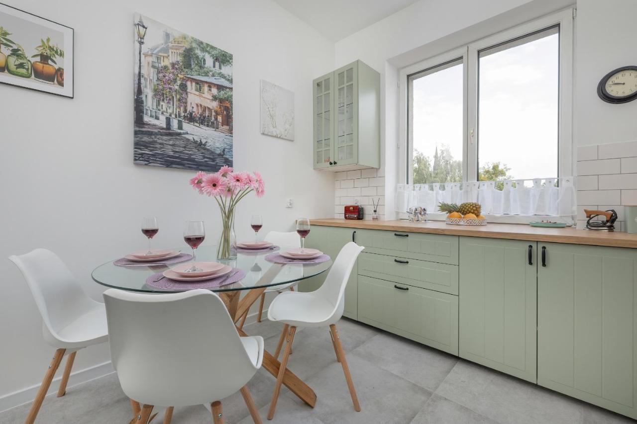 Spacious Grunwaldzka 77 Wrzeszcz By Renters * Gdańsk