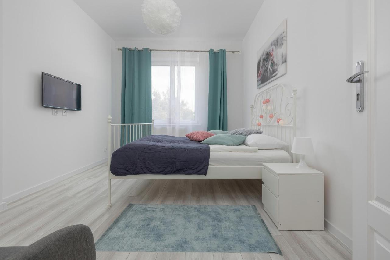 Spacious Grunwaldzka 77 Wrzeszcz By Renters Gdańsk