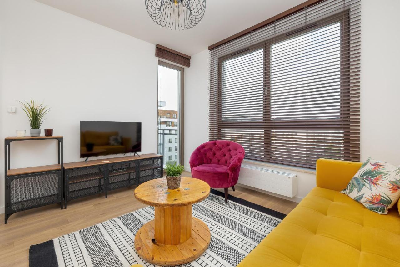 Cheerful Lesmiana Garnizon Estate By Renters * Gdańsk