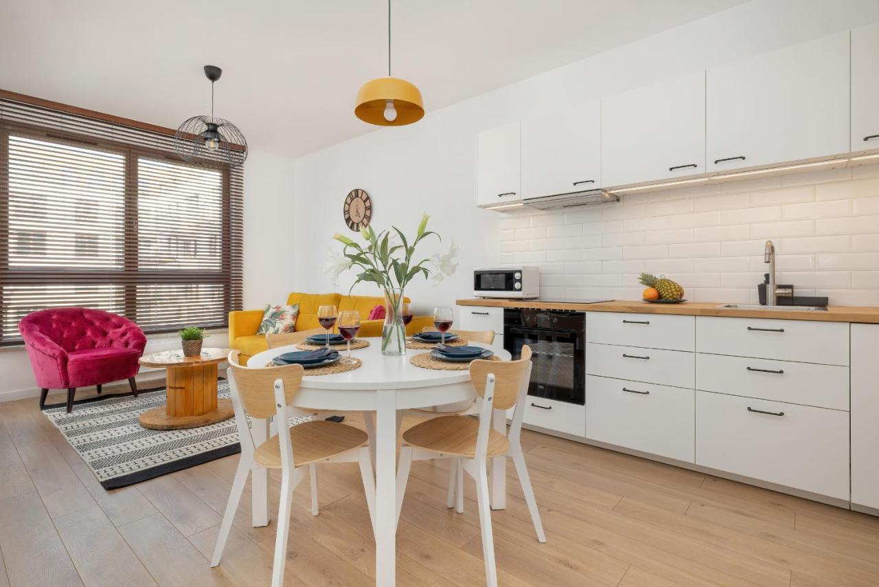 Cheerful Lesmiana Garnizon Estate By Renters *
