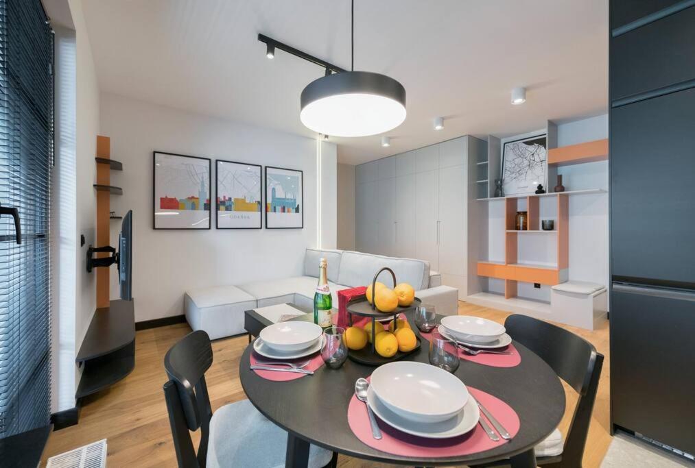 New Located Near The Old Town Apartment Gdansk