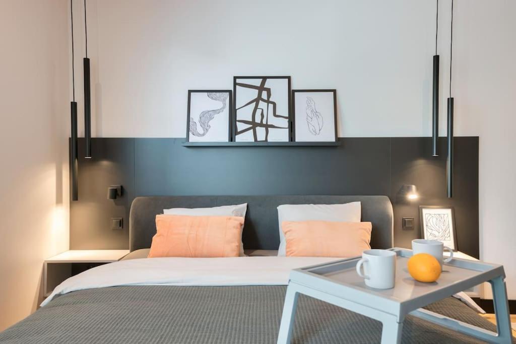 Apartment New Located Near The Old Town