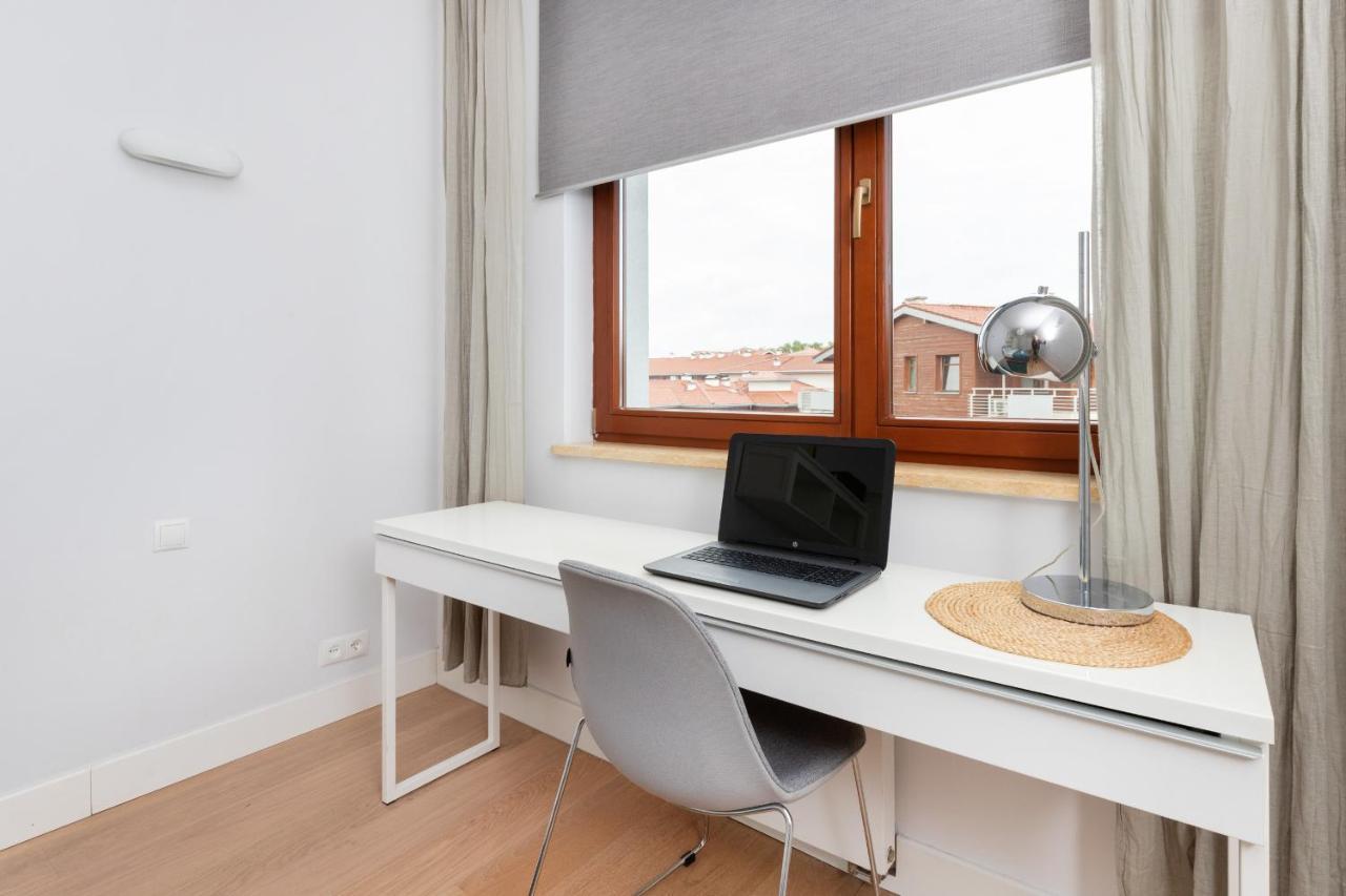 Neptun Park Spacious 3-bedroom By Renters Apartment