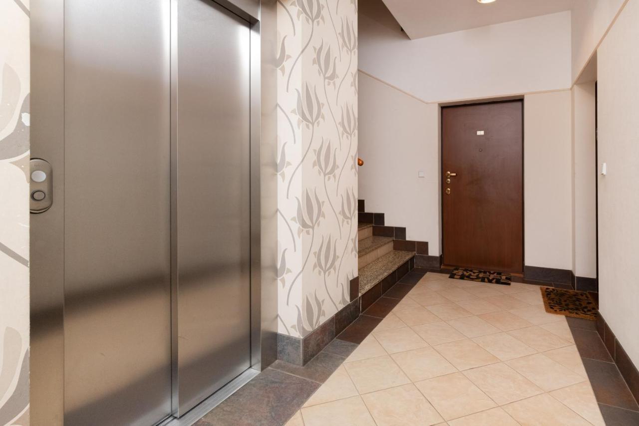 Apartment Neptun Park Spacious 3-bedroom By Renters