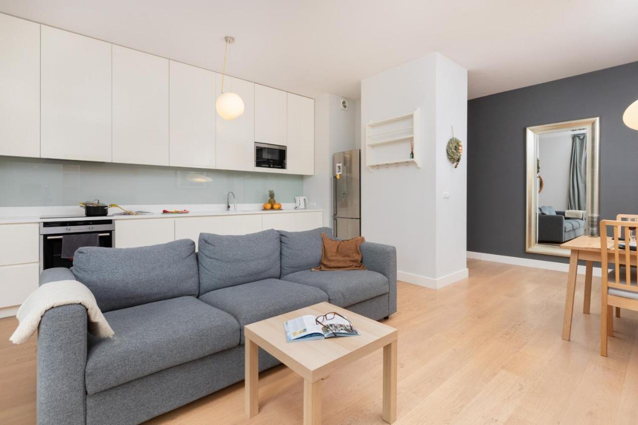 Apartment Neptun Park Spacious 3-bedroom By Renters