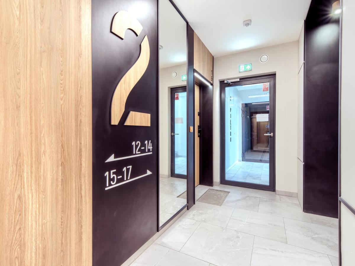 Apartamento Modern Business - Balcony, Parking - By Rentujemy *