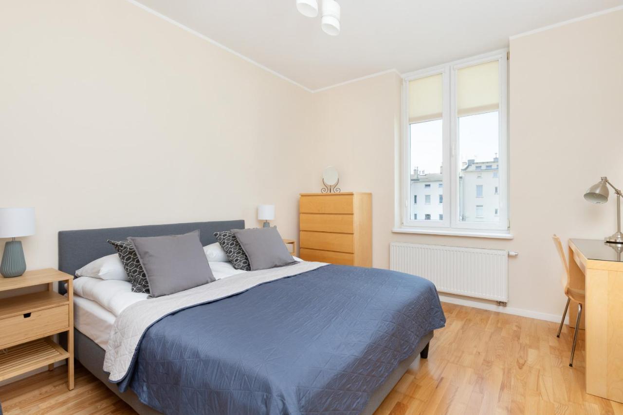 Remote Work Friendly With 1 Bedroom In Gdansk-wrzeszcz By Renters *