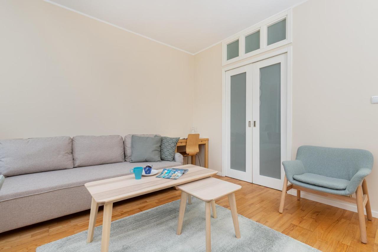 Lägenhet Remote Work Friendly With 1 Bedroom In Gdansk-wrzeszcz By Renters Gdańsk