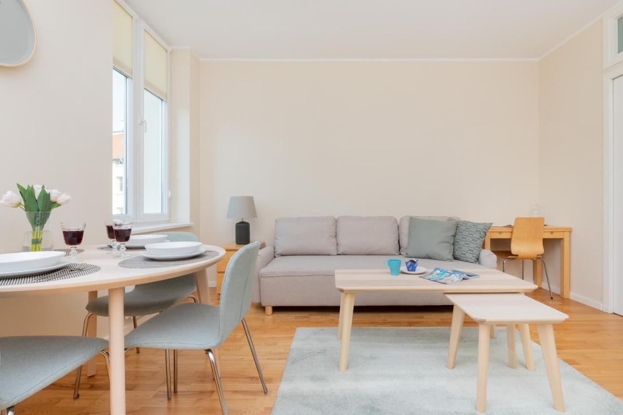 Lägenhet Remote Work Friendly With 1 Bedroom In Gdansk-wrzeszcz By Renters