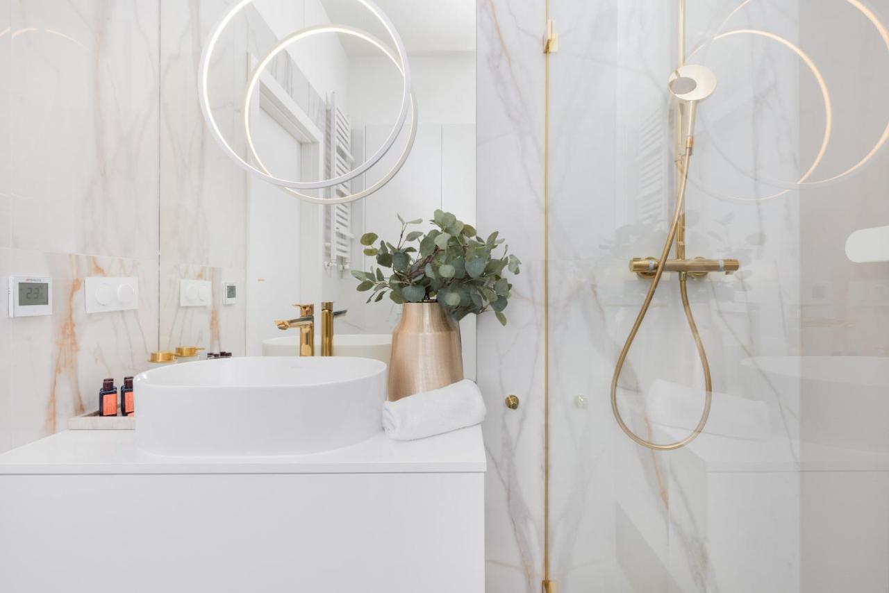 The Motlavian By Renters Prestige Lägenhet