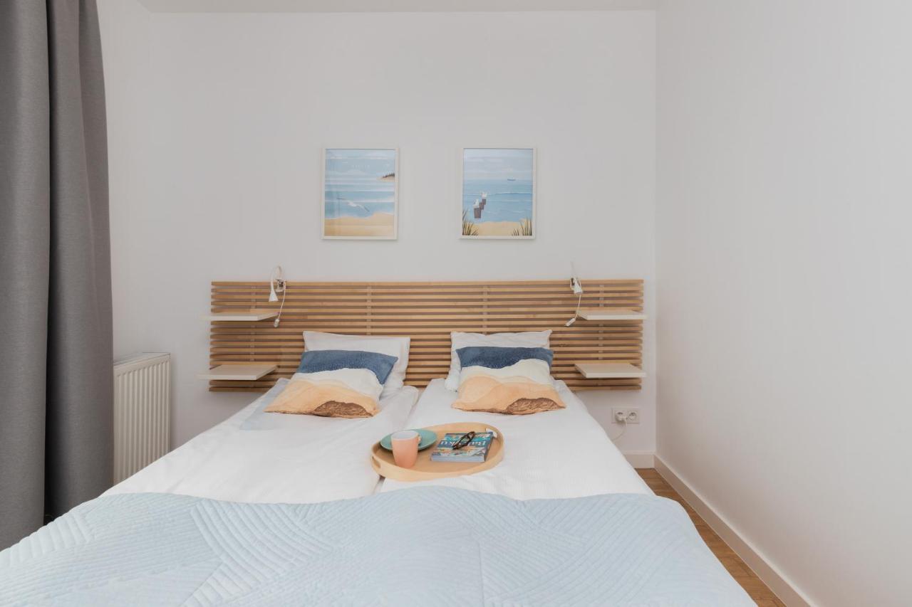 Bright & Trendy With Balcony By Renters Apartment Gdansk