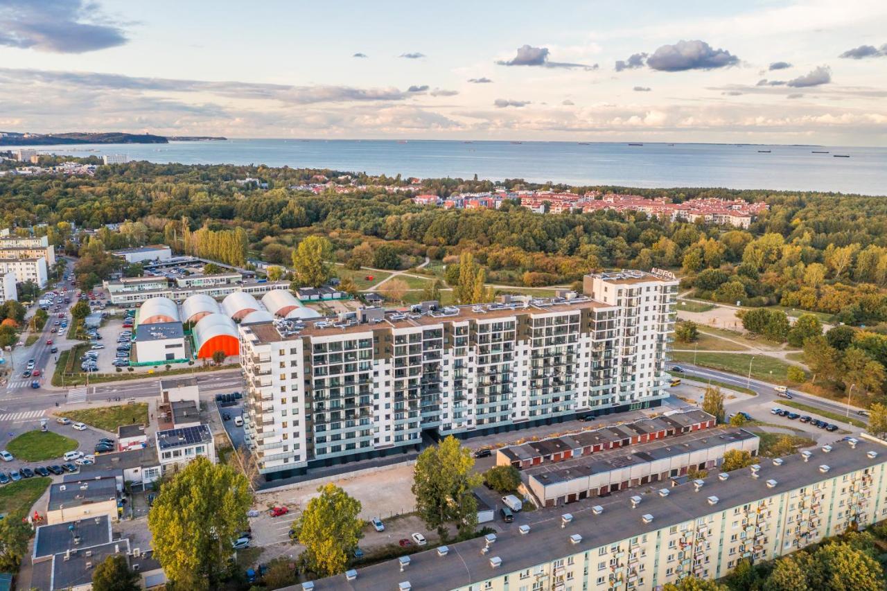 Golden Reagan By Aparo - Nowy Apartament, Winda, Lozeczko Turystyczne, Plaza 500m, Balkon, 2 Sypialnie Oraz Salon, Rowerownia, Biurko Leilighet