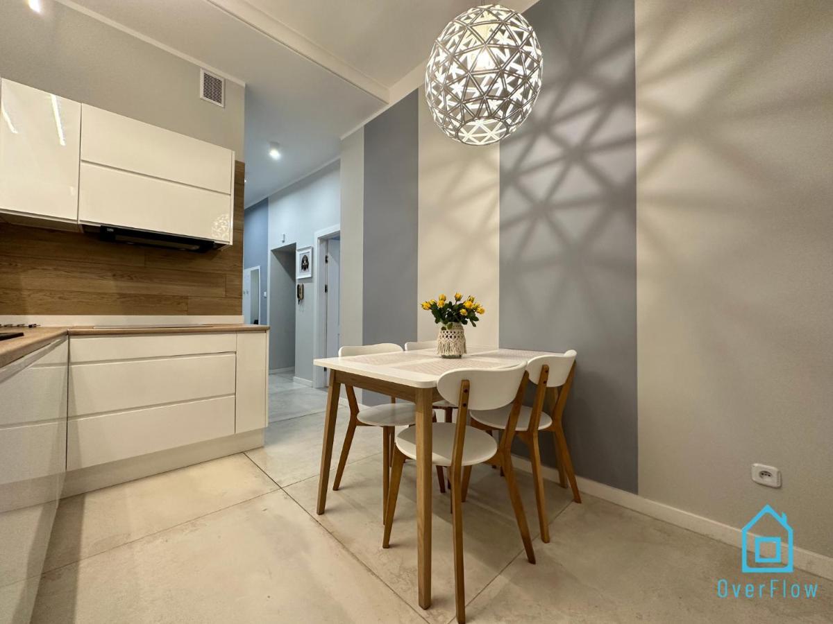 Apartment Stary Anchor