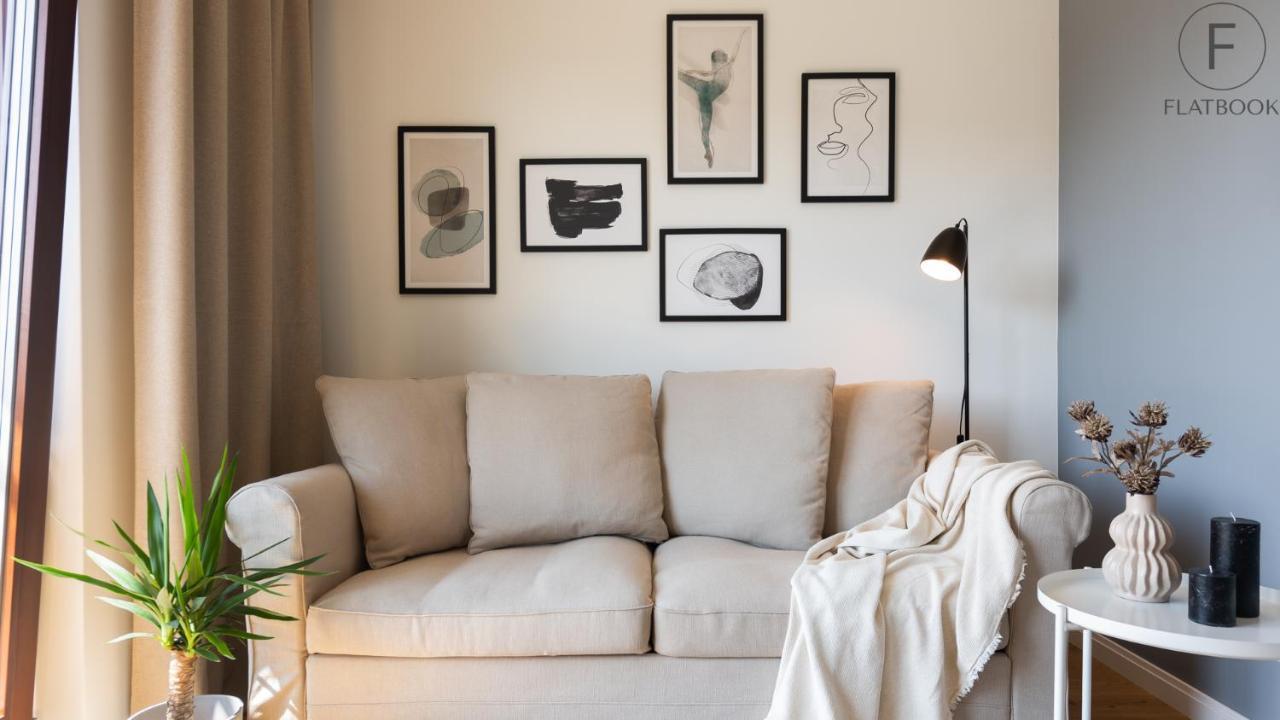 Center Pool & parking Apartment Gdansk