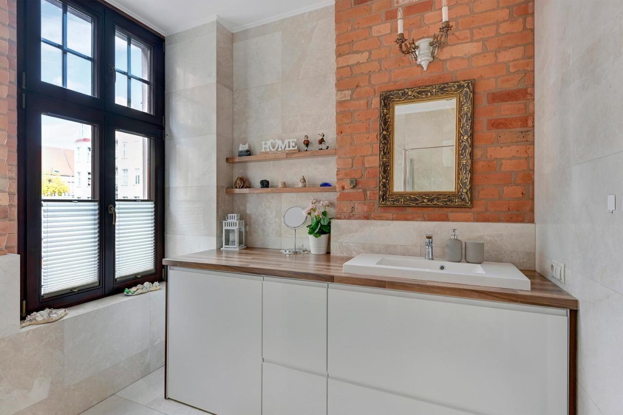 Sauna Retreat W Zaulku Sw Bartlomieja By Downtown Lägenhet Gdańsk