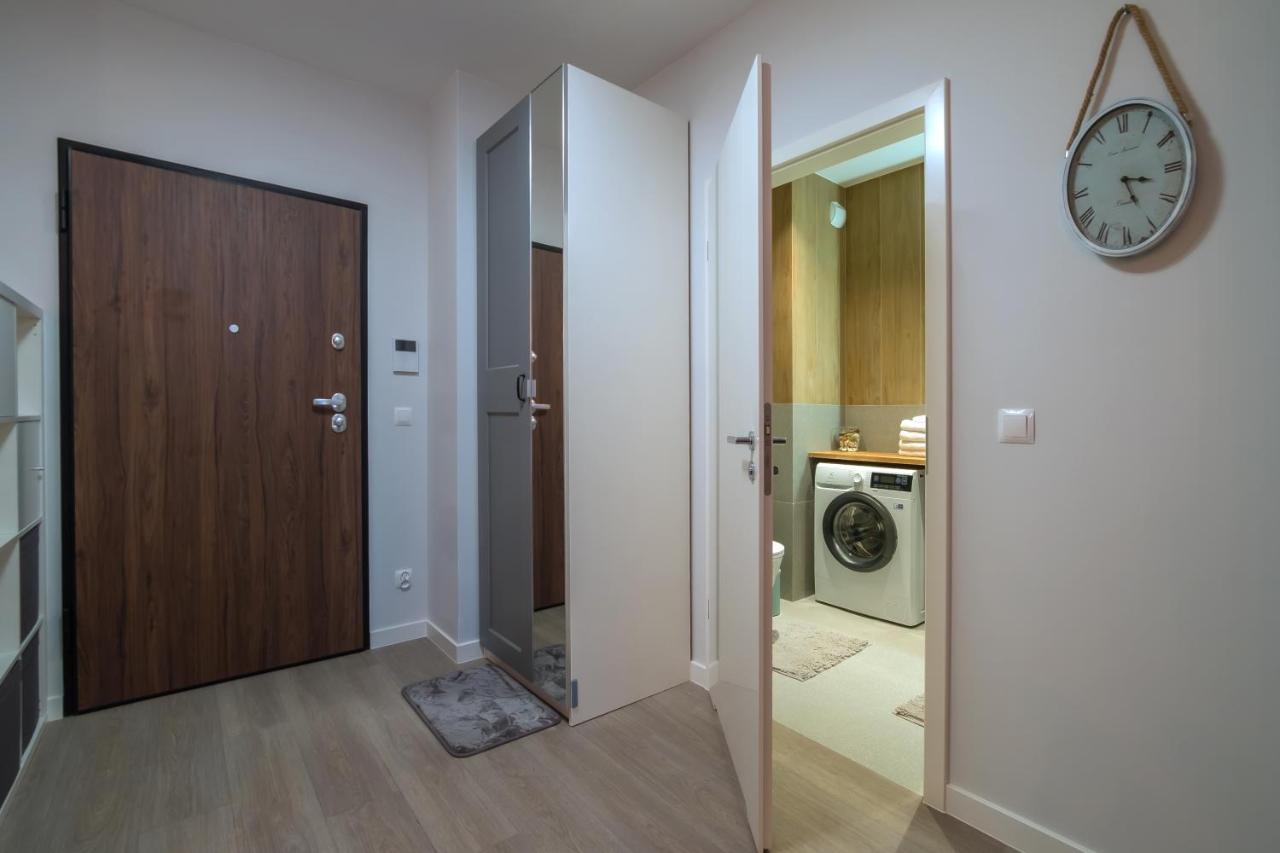 Stare Miasto, Old Town Z Tarasem I Parkingiem- Sinus Apartment