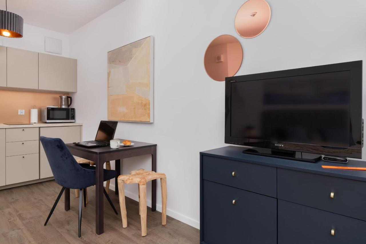 Slaska With Parking & Gym Business District By Renters Apartment Gdansk