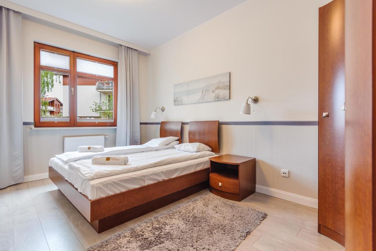 Meiguan With Huge Terrace + Extra 2 Parking Spots Apartment *