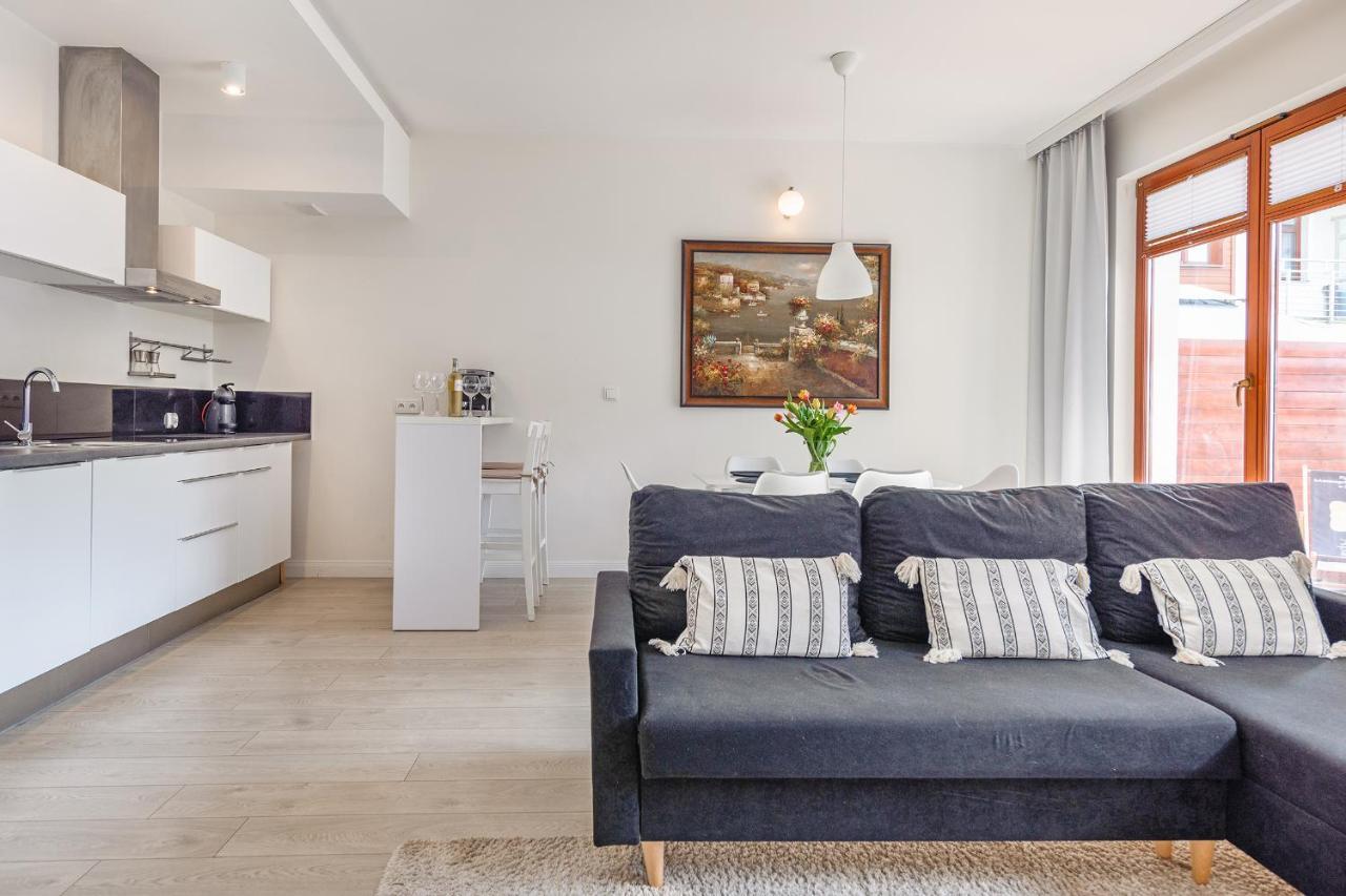 Apartment Meiguan With Huge Terrace + Extra 2 Parking Spots
