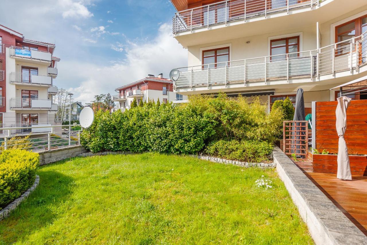 Meiguan With Huge Terrace + Extra 2 Parking Spots