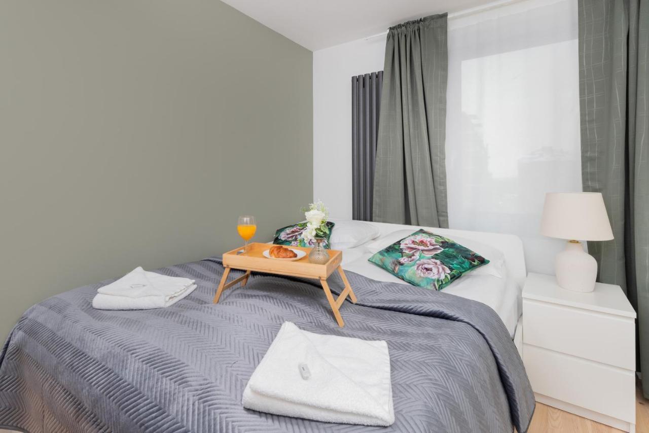 Leilighet Cozy With Balcony In Dlugie Ogrody By Renters