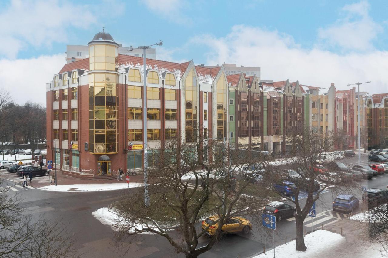 Cozy With Balcony In Dlugie Ogrody By Renters
