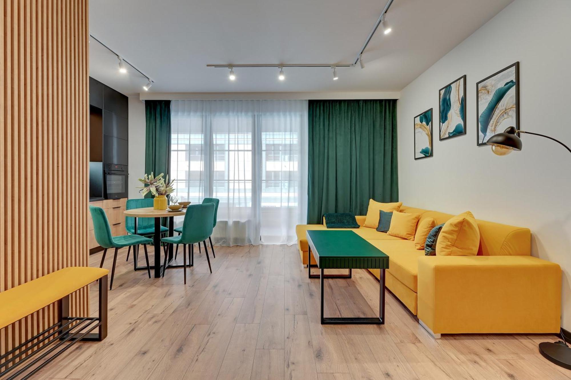 Doki Living - Foodhall & Parking By Downtown Apartment