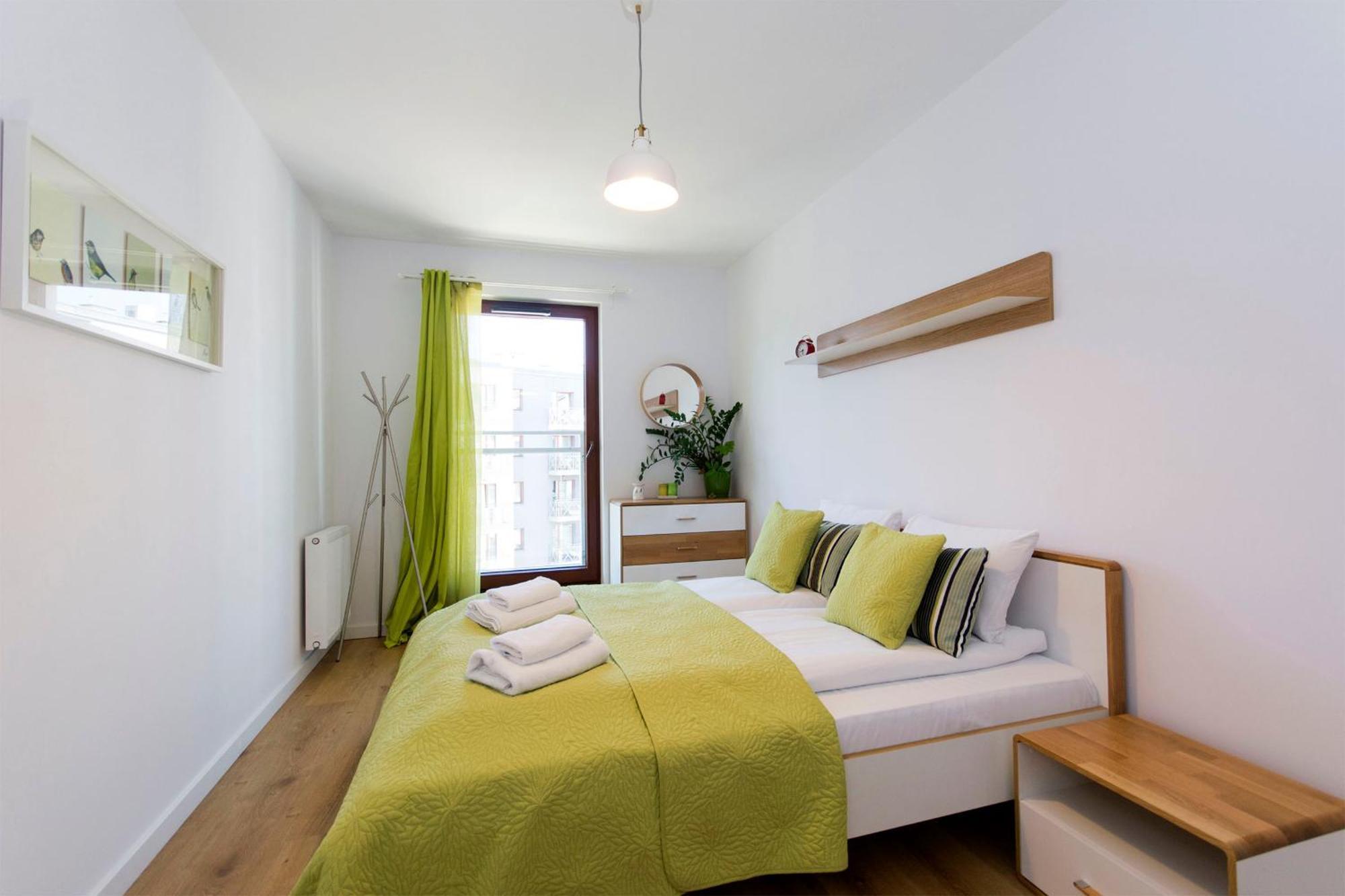 Center - Riverside By Apartmore * Danzig