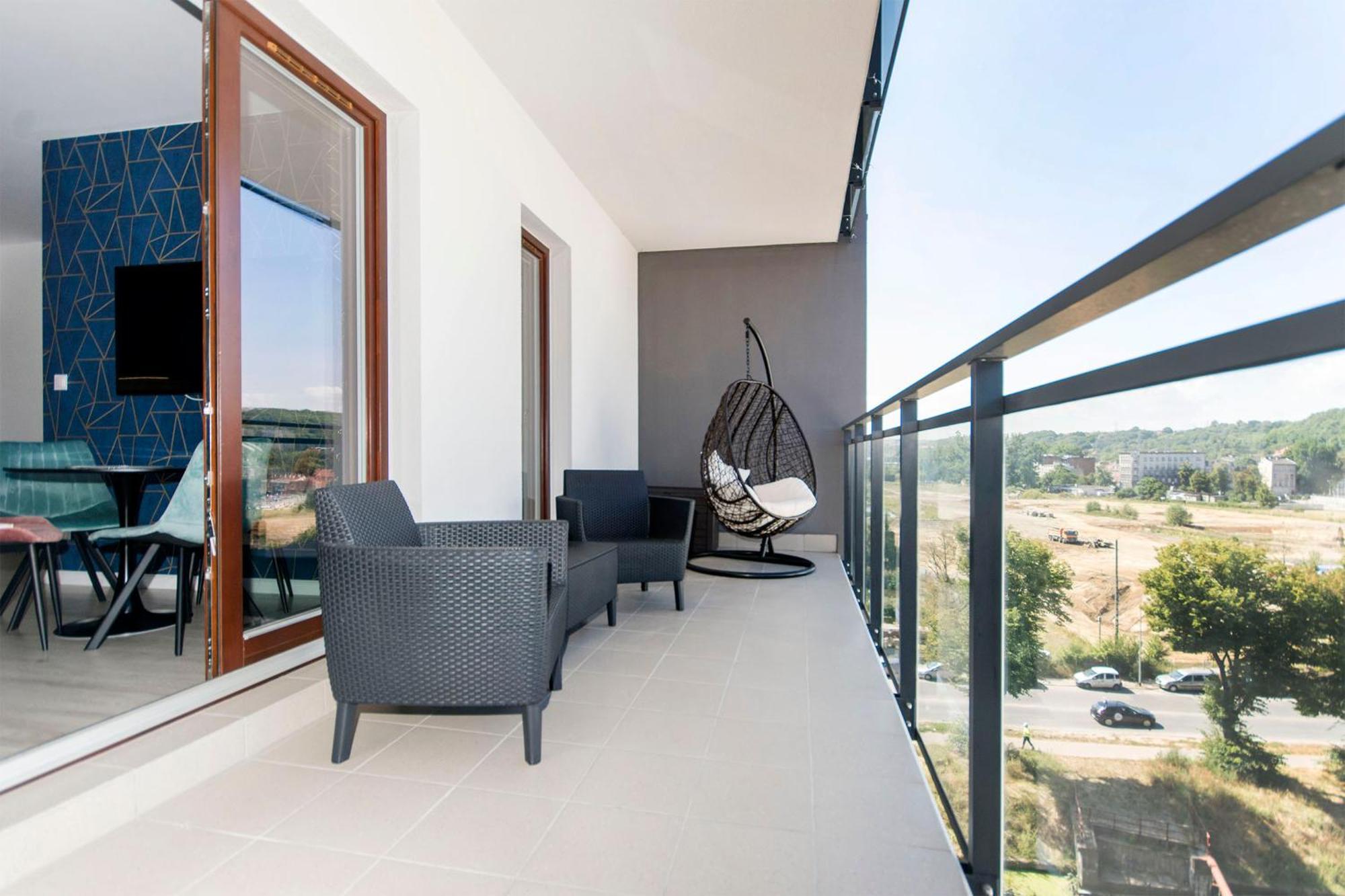 Center - Aura By Apartmore Gdańsk