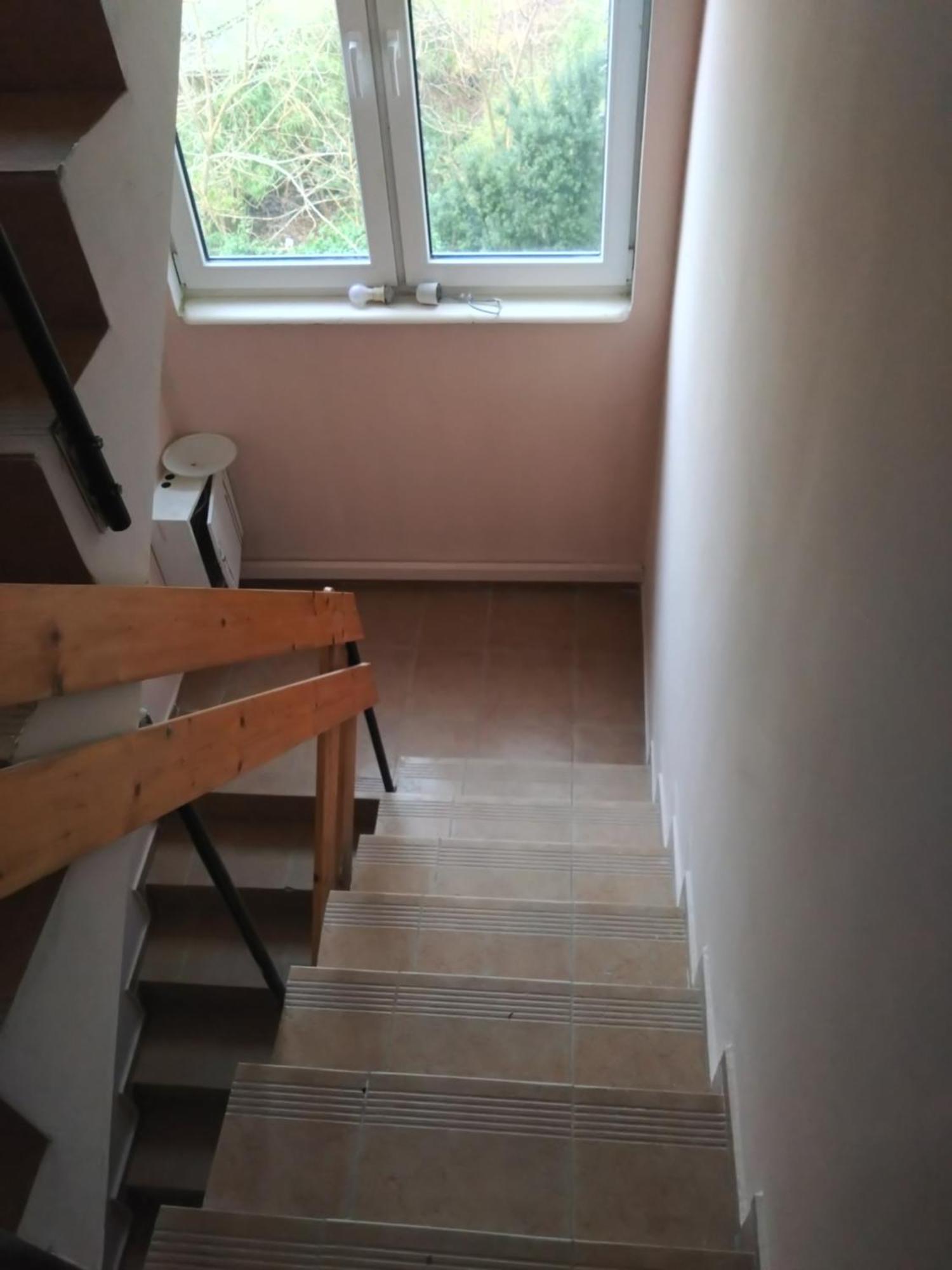 Apartment Tanie Pokoj Nr 2 1-3 Osobowy Z Lazienka Na Korytarzu Gdansk