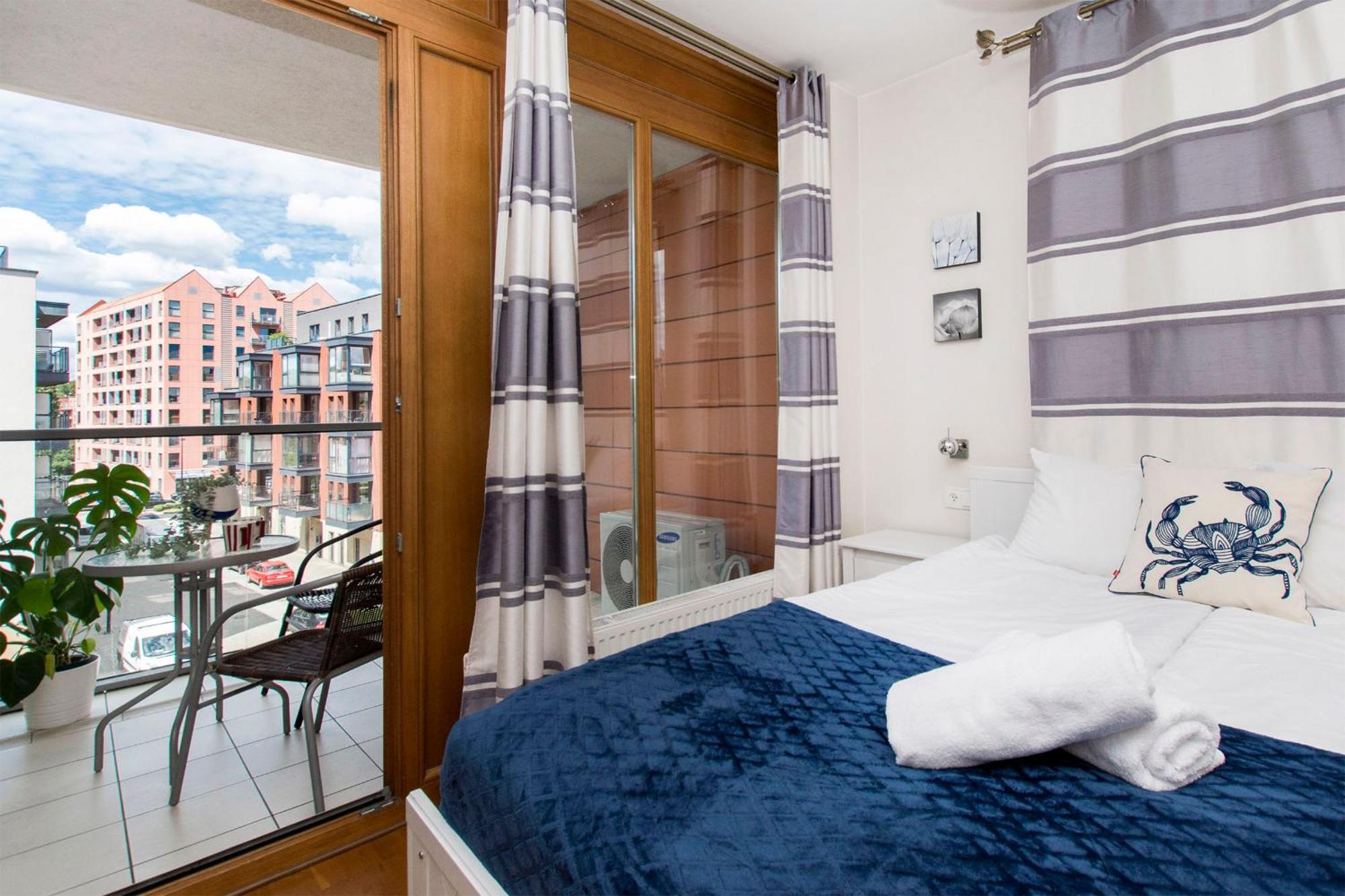 Center - Aura By Apartmore Apartamento