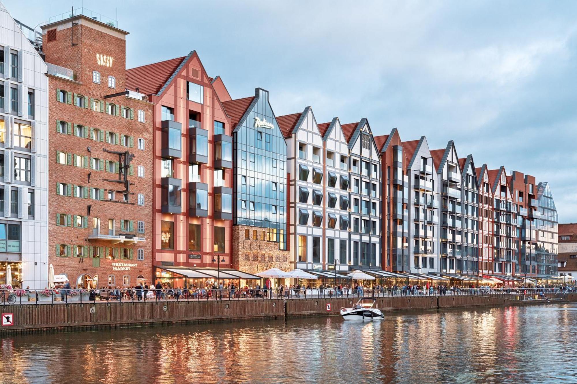 Căn hộ Deo Plaza Riverside & Radisson By Downtown Gdansk