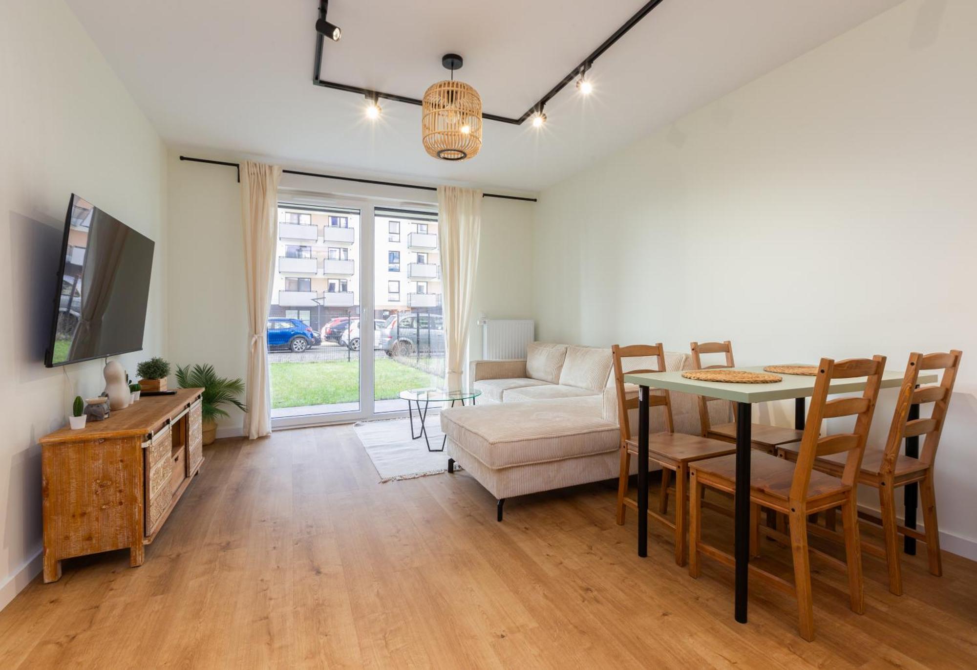 Apartment Letnicka Cosy With Garden