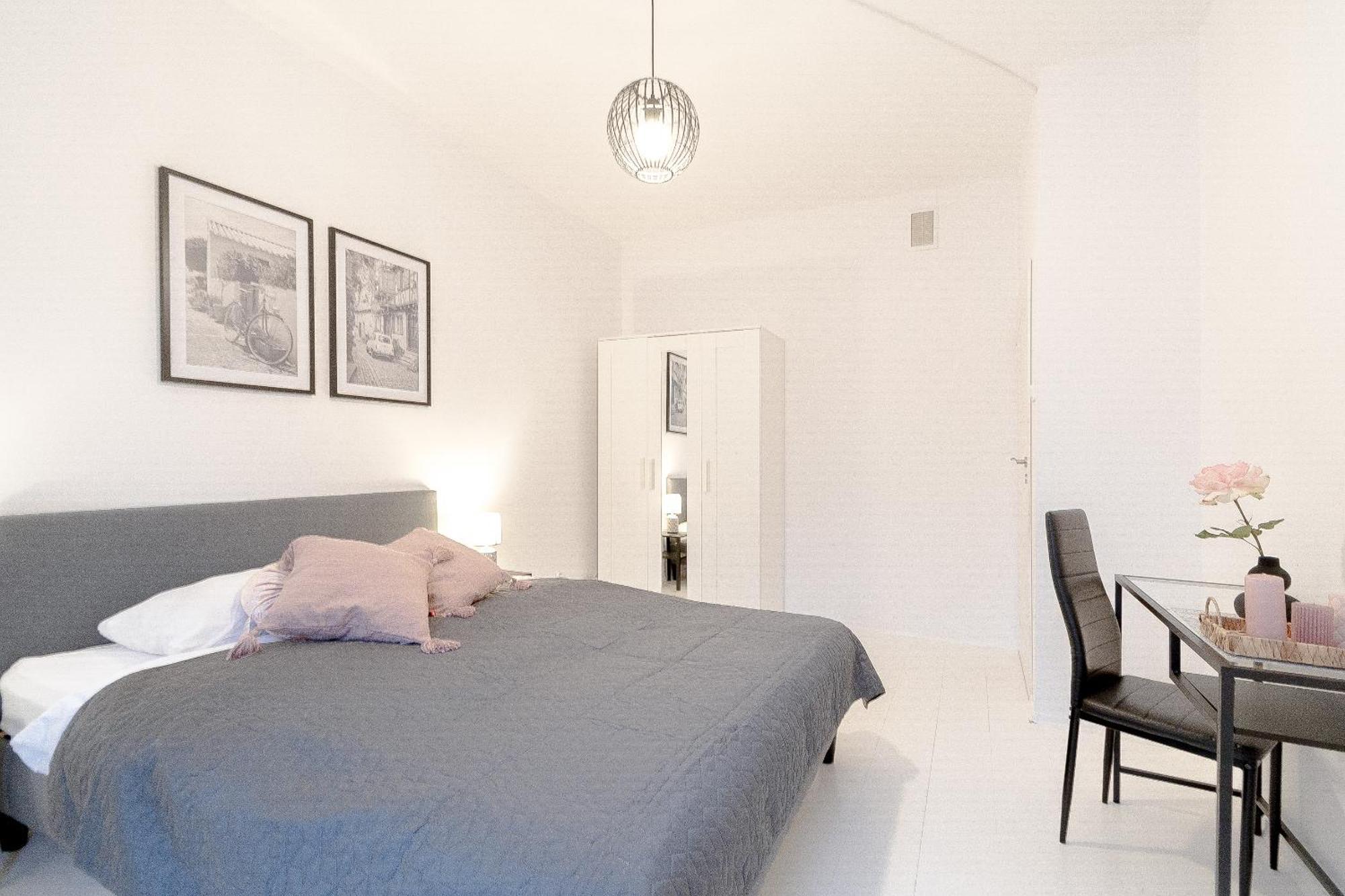 Glow Apartments, Srodmiescie