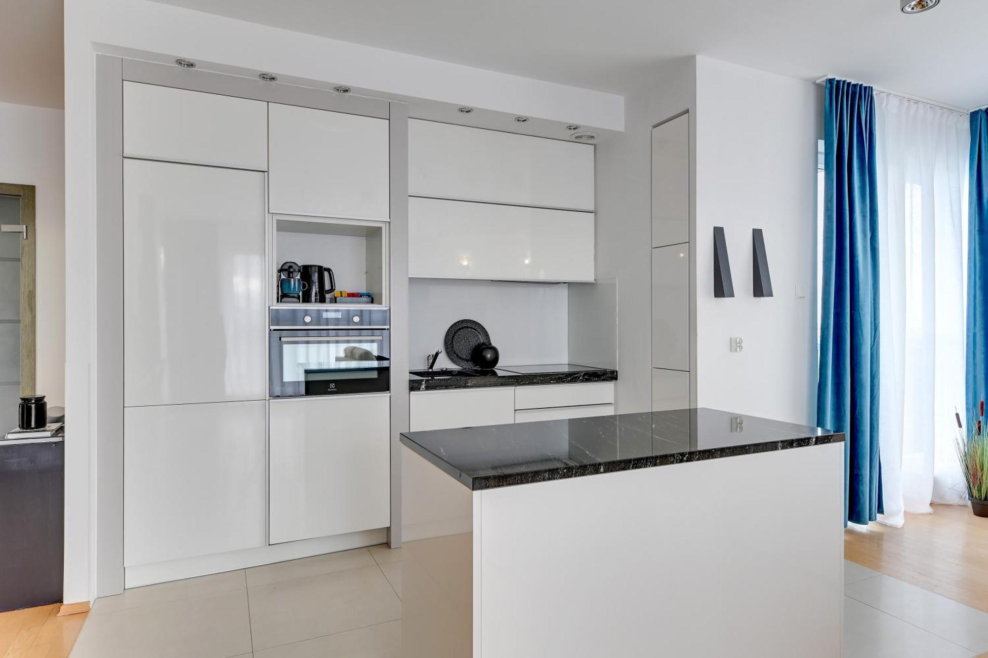 Apartment Nad Stawem By Downtown