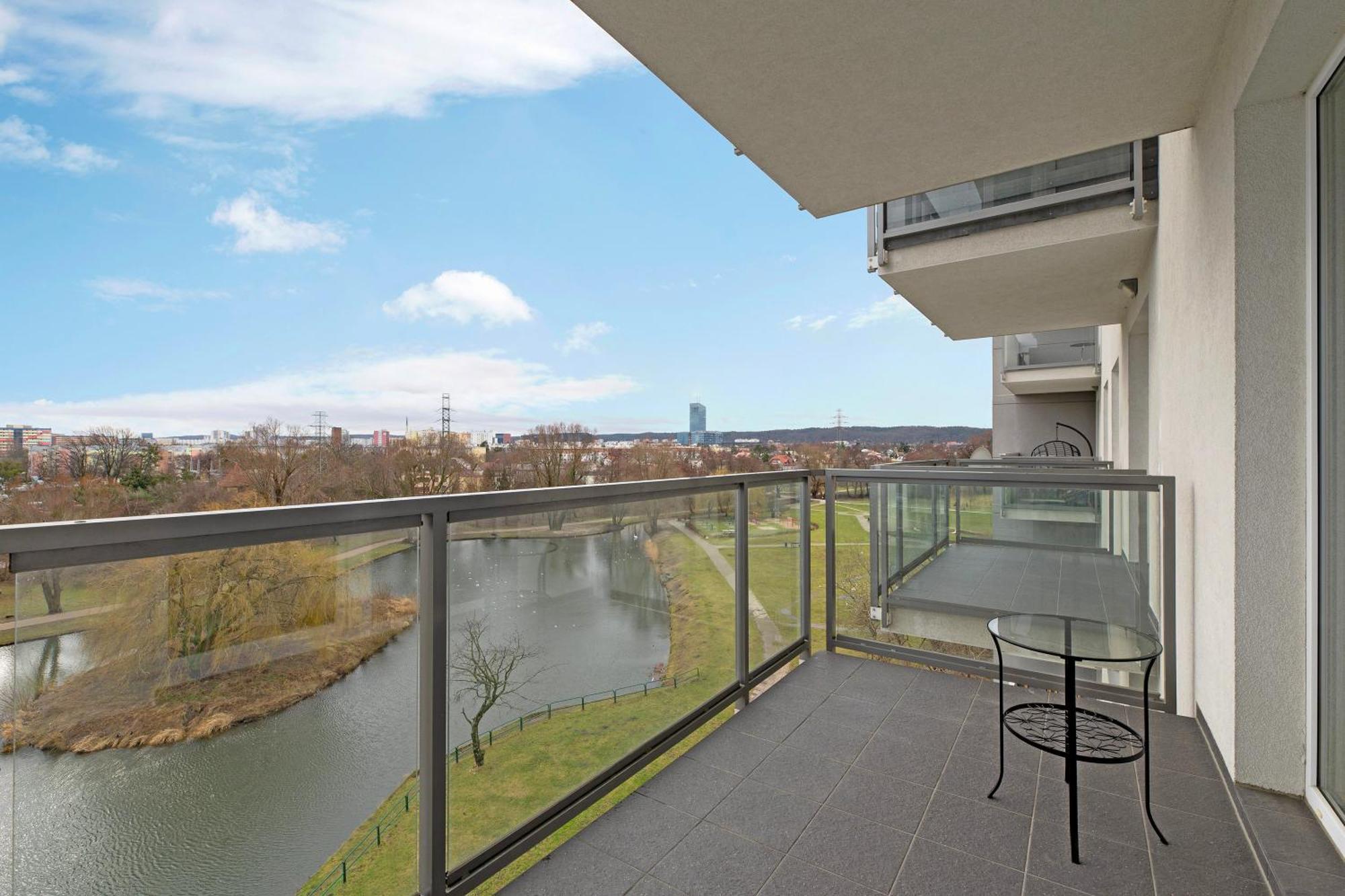 Nad Stawem By Downtown Apartment *