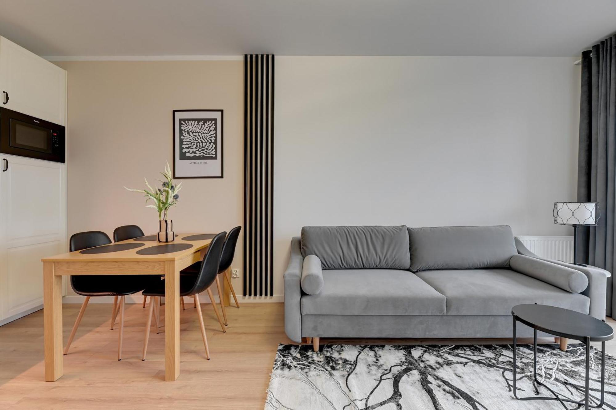 Baltea Park Seaside By Downtown Apartment
