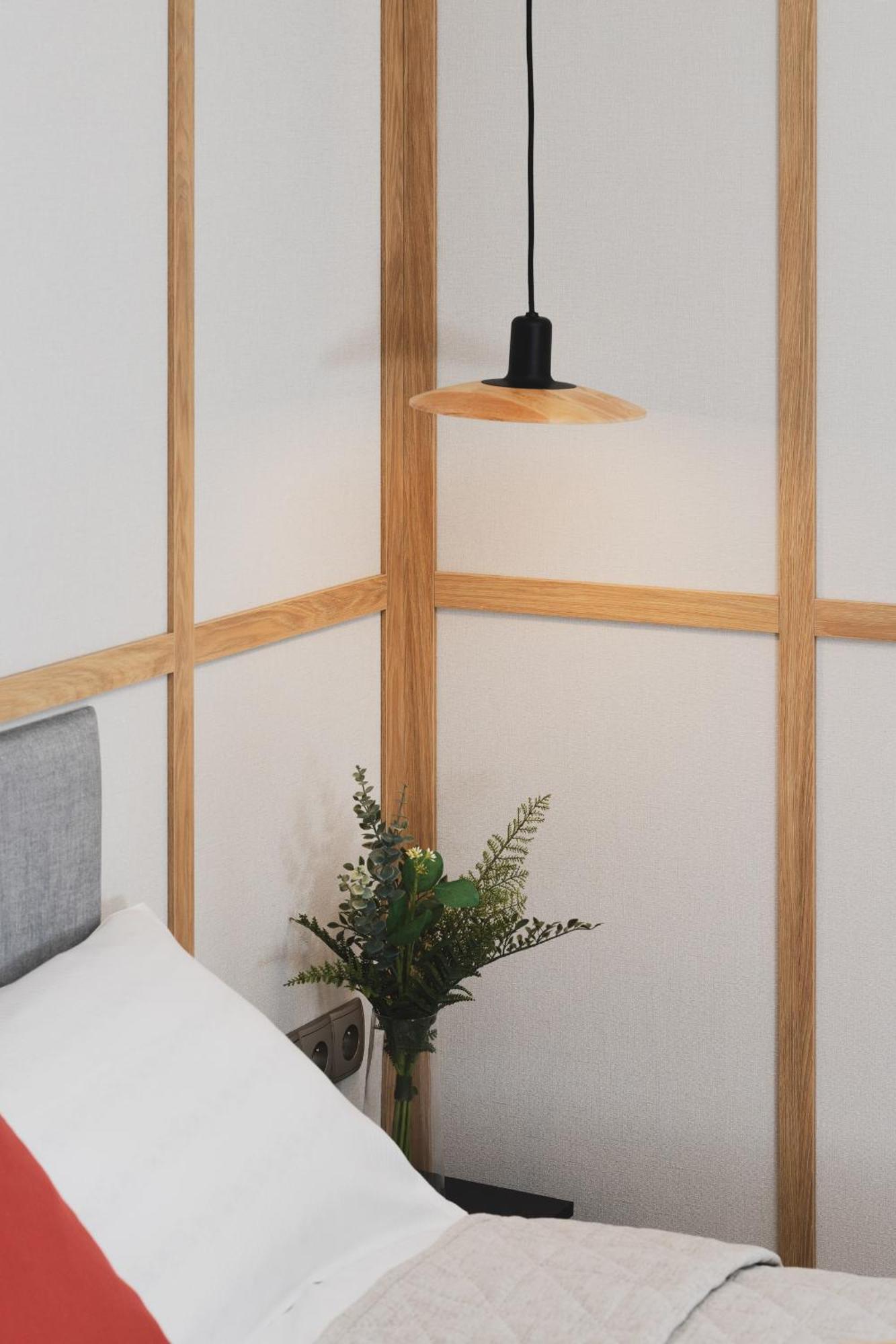 Loft Near The Old Town Parking & Balcony By Renters *