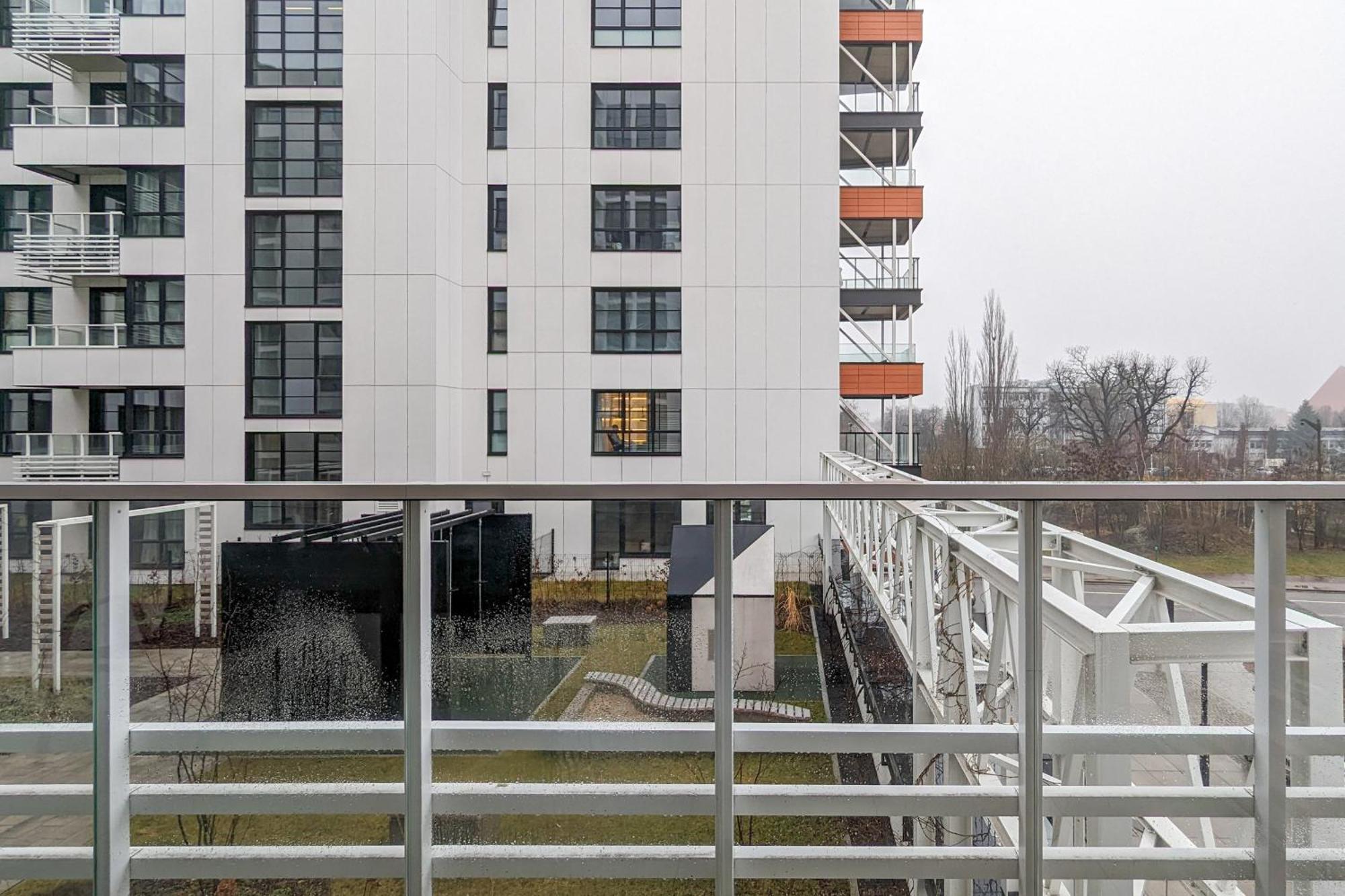Loft Near The Old Town Parking & Balcony By Renters Apartment Gdansk
