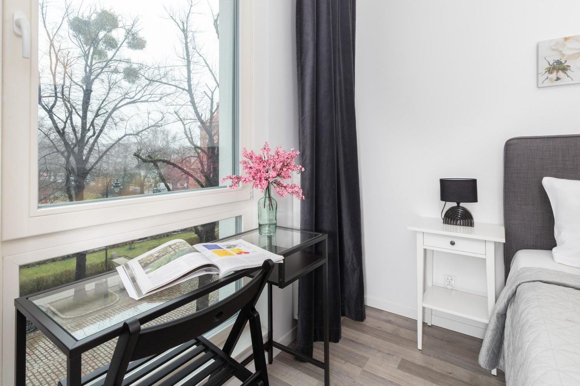 Apartment Modern Kamienna Grobla With Parking & Balcony In By Renters Gdansk
