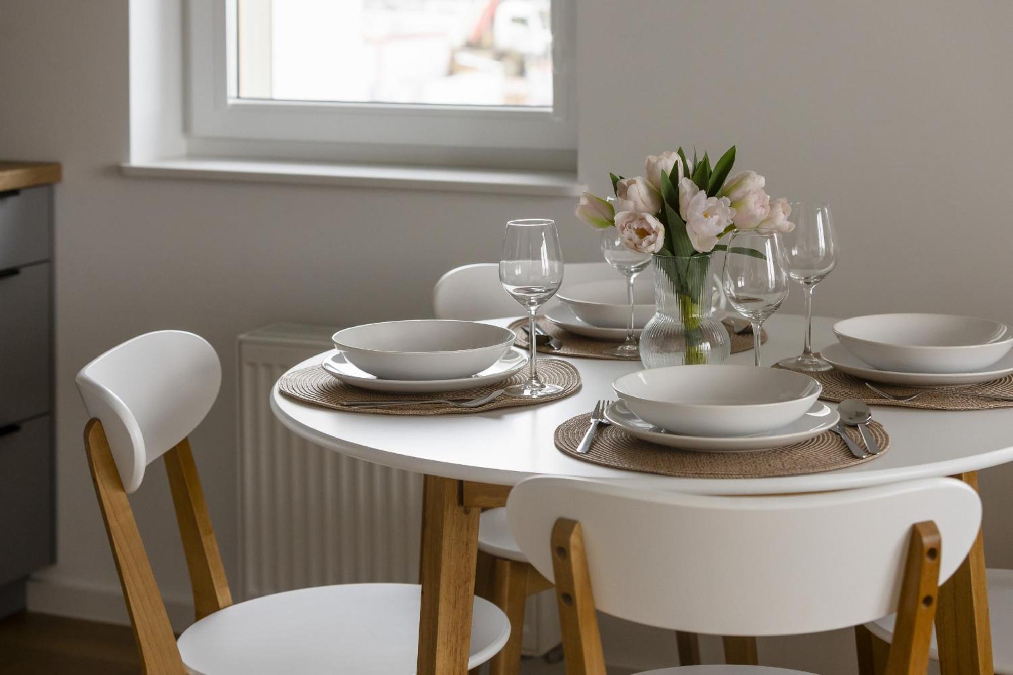 Bright Pastel With Desk For Remote Work, Balcony And Parking By Renters * Gdańsk