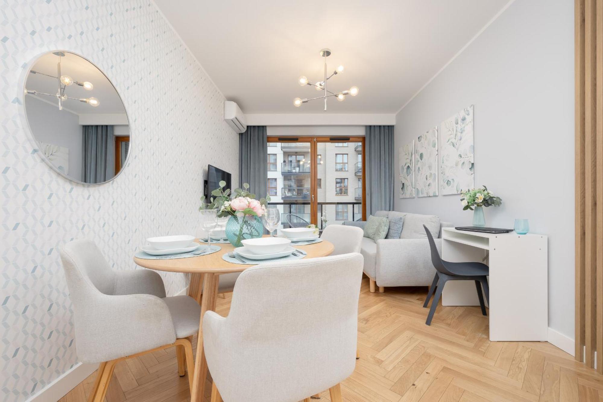 Apartment Zajezdnia Wrzeszcz Modern & Stylish Gym By Renters Gdansk