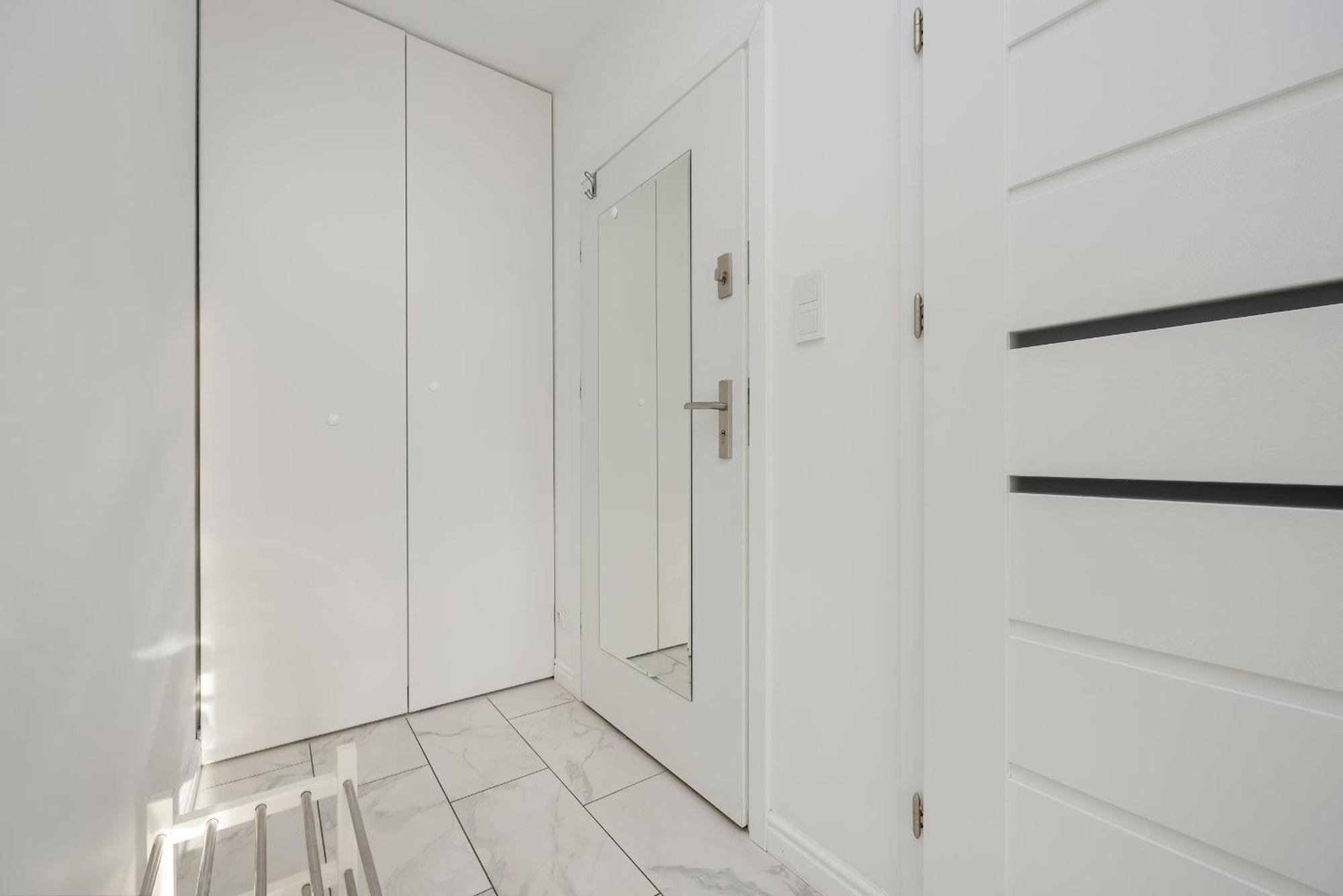 Apartment Motlawa River Old City Studio By Renters *