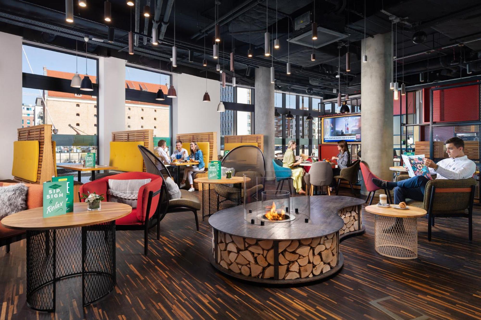 - Centre By Ihg 4*