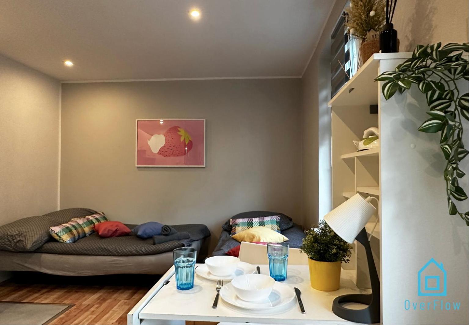 Strawberry Studio Apartamento *