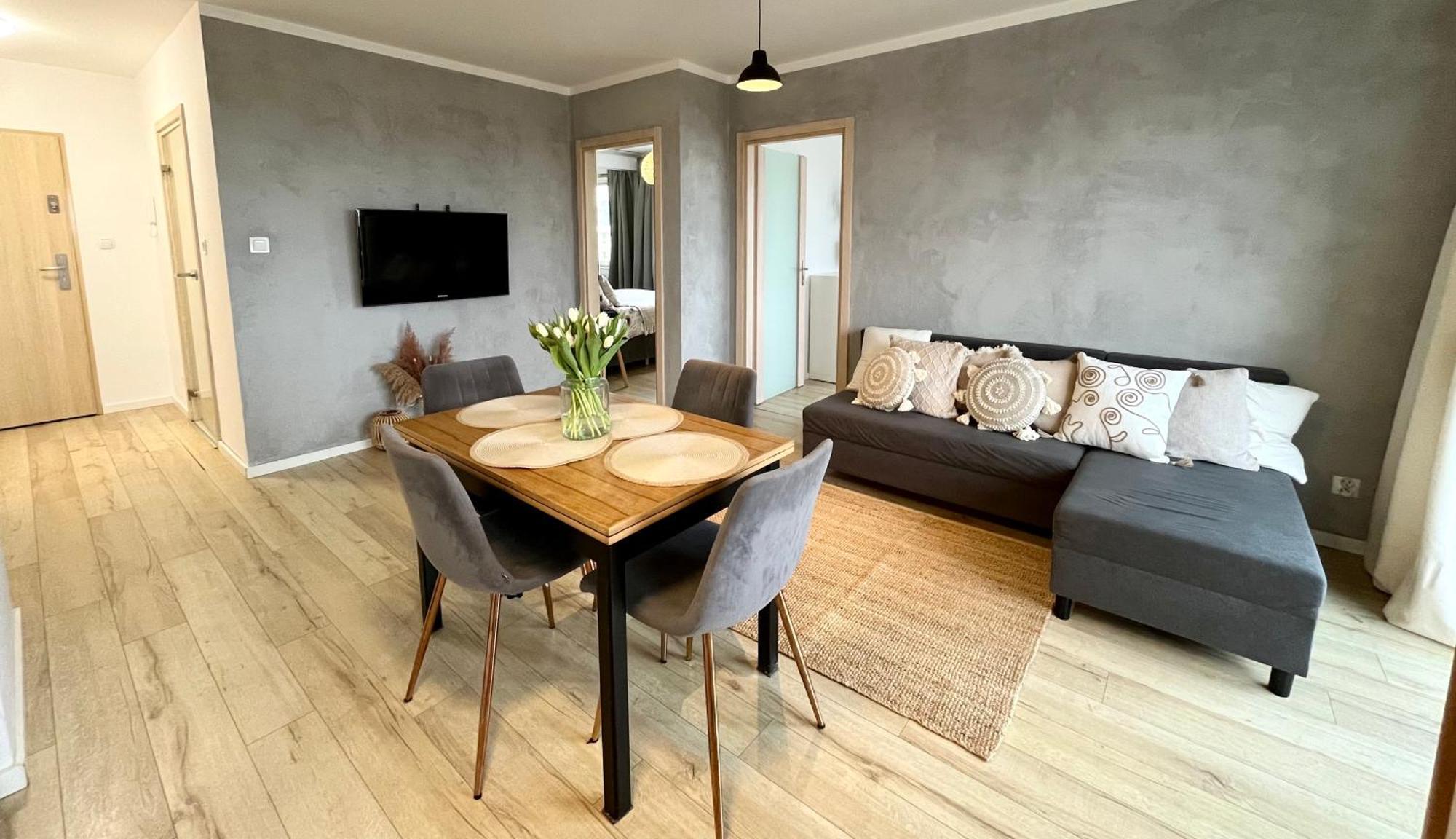 Apartment Przytulna Close To The Airport And Pkm