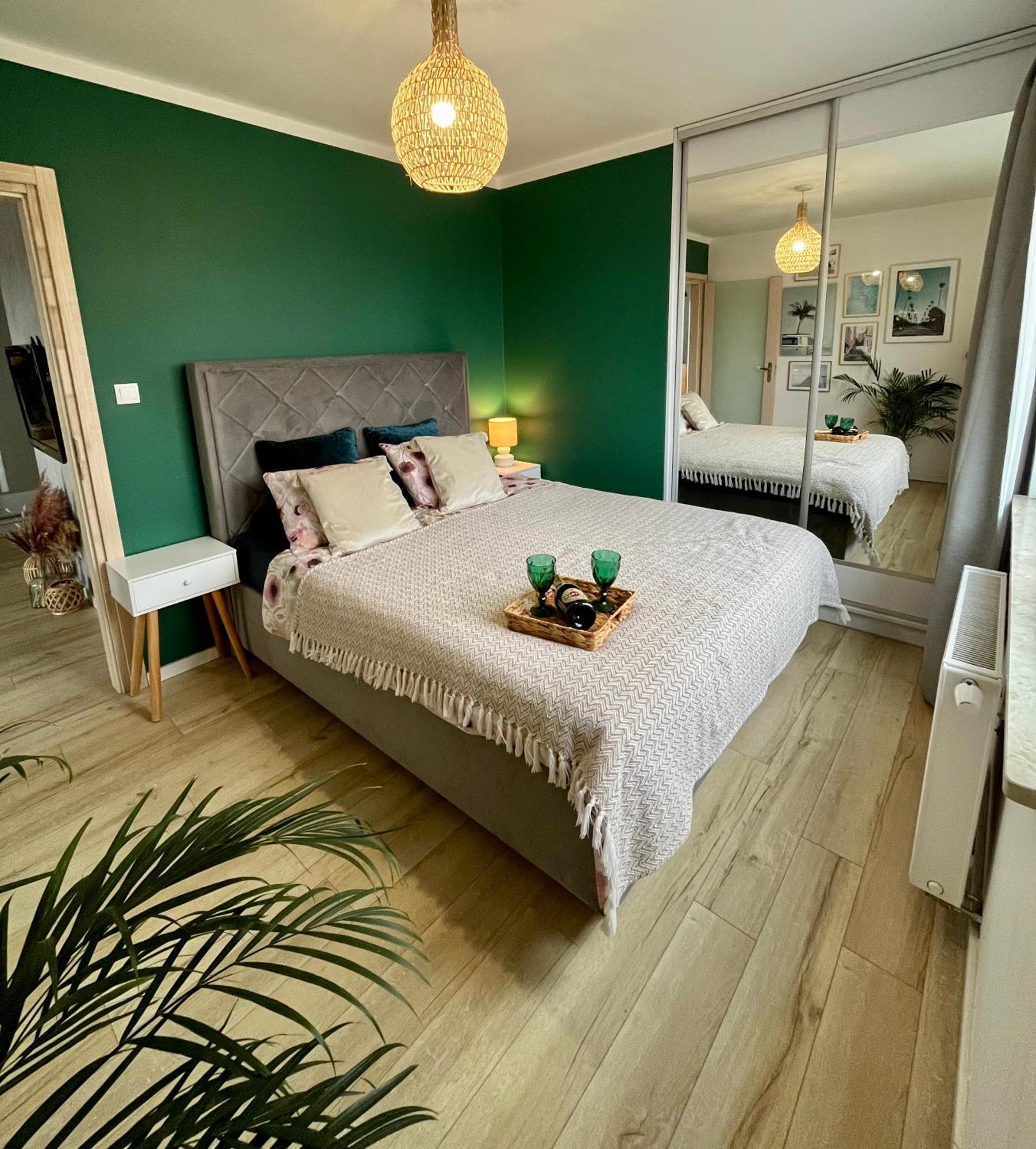 Przytulna Close To The Airport And Pkm Apartment Gdansk