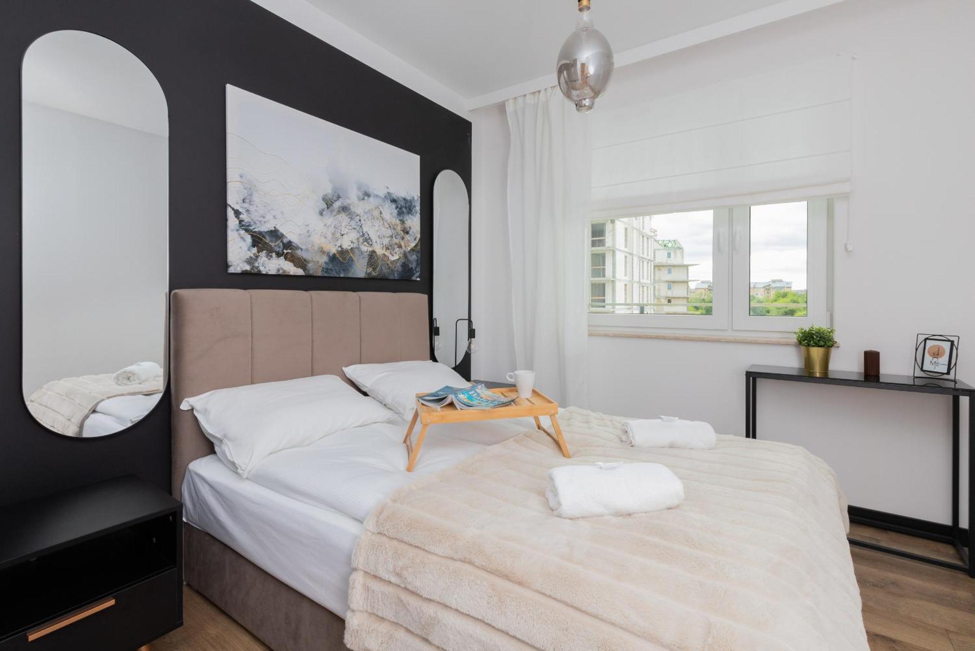 Lejlighed Modern With Balcony And Parking In By Renters Gdańsk