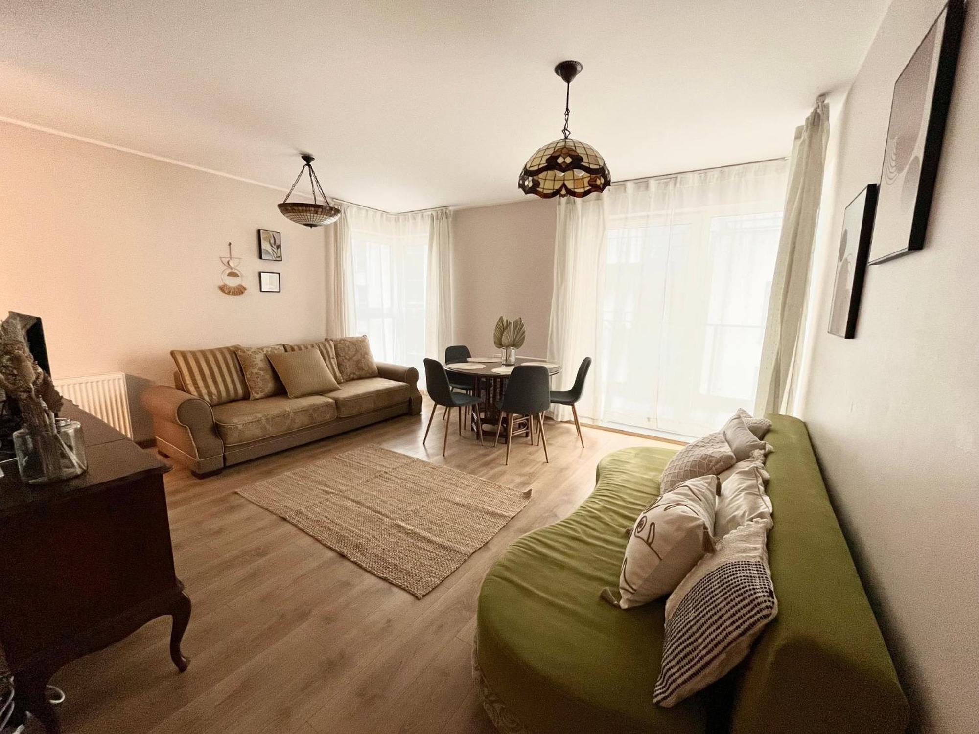 Apartment Oldtown Retro By Marina With Balcony For 6 People *
